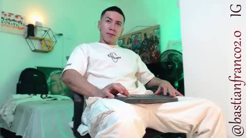 Bastian Independent Model online show from December 25, 2024, 2:35 am