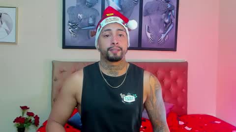 bastian_jones1 online show from December 24, 2024, 10:49 pm