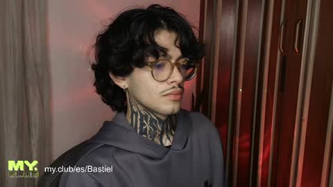 Bastiel online show from April 18, 2026, 2:04 am