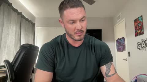 batman25326 online show from January 2, 2025, 6:34 pm