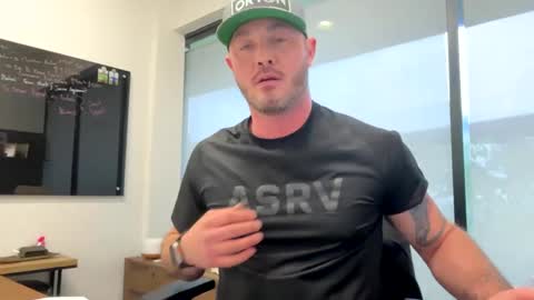 batman25326 online show from February 12, 2025, 7:13 pm