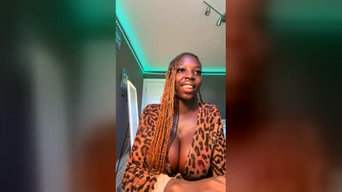 Snapshot of baylee_nicole18 chatting on June 8, 2026, 1:33 pm baylee_nicole18 online show from June 8, 2026, 1:33 pm