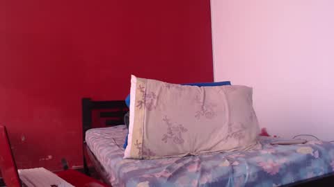 bayonette_black online show from December 18, 2024, 2:28 pm