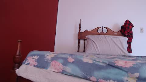 bayonette_black online show from October 3, 2025, 12:13 pm