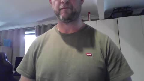 bazooka76 online show from November 18, 2025, 1:44 am