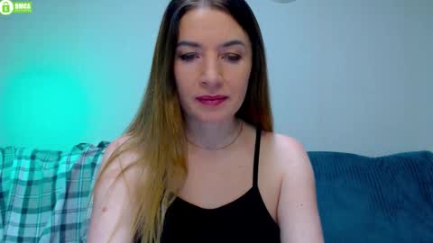 bb__bonami_ online show from November 5, 2025, 2:50 pm