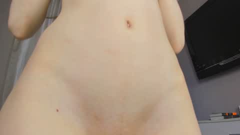Snapshot of bb_lourels_ chatting on December 31, 2024, 11:17 pm Lourel  I will be here on  and   online show from December 31, 2024, 11:17 pm