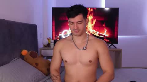 Valentino online show from January 17, 2026, 9:07 pm