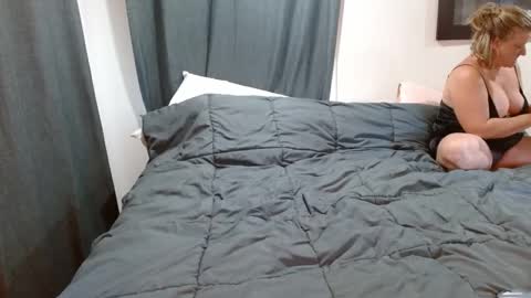 bbc69donna online show from September 16, 2025, 9:05 pm