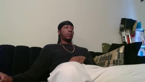 Snapshot of bbc_elrey chatting on December 1, 2024, 8:31 pm Racks online show from December 1, 2024, 8:31 pm