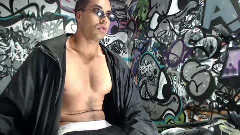 Justin online show from December 16, 2024, 12:16 pm