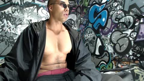 Justin online show from December 19, 2024, 11:35 pm