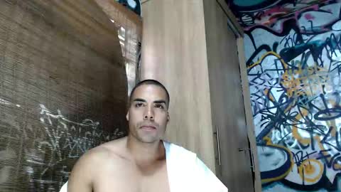 Justin online show from September 17, 2025, 10:00 pm