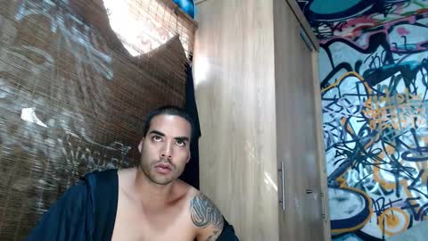 Justin online show from December 17, 2025, 7:31 pm