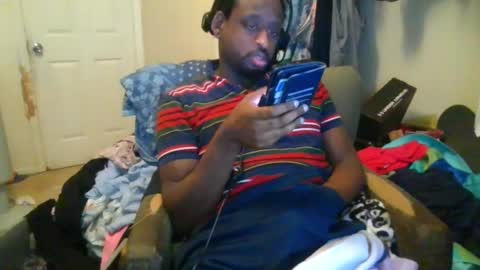 Snapshot of bbc_rocker chatting on December 9, 2024, 6:14 pm rocker n queen online show from December 9, 2024, 6:14 pm