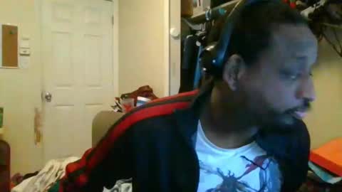 Snapshot of bbc_rocker chatting on January 28, 2025, 8:36 pm rocker n queen online show from January 28, 2025, 8:36 pm