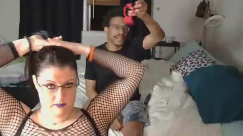 bbcwhitegirlpussyslayer666 online show from November 9, 2025, 6:01 am