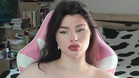 bbj_one online show from June 9, 2026, 1:39 am