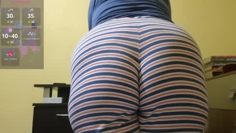 Snapshot of bbw_milf_4u chatting on January 30, 2025, 2:58 pm Emma online show from January 30, 2025, 2:58 pm