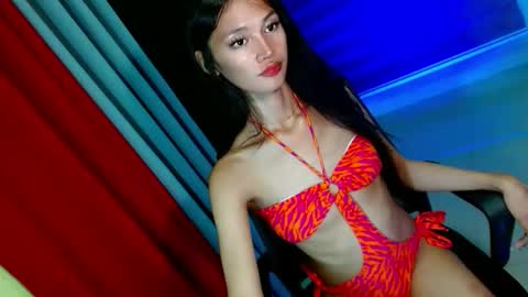 Snapshot of bby_zemira chatting on May 17, 2026, 12:56 pm URE BBY ZEMIRA online show from May 17, 2026, 12:56 pm