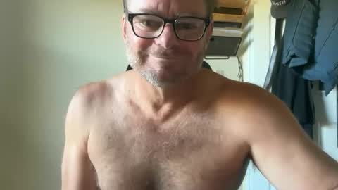 Snapshot of bcjonny chatting on October 17, 2025, 7:49 pm BCJonny online show from October 17, 2025, 7:49 pm