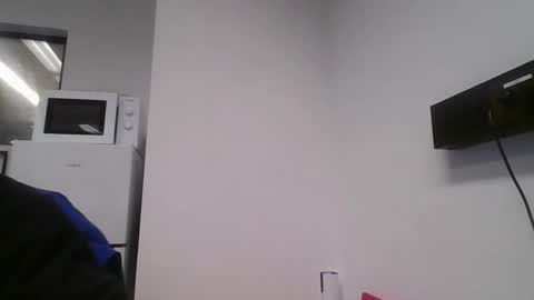 bdsm_s online show from February 3, 2025, 8:46 am