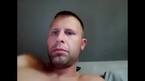 Snapshot of bdub809 chatting on December 3, 2024, 3:33 pm Bdub809 online show from December 3, 2024, 3:33 pm