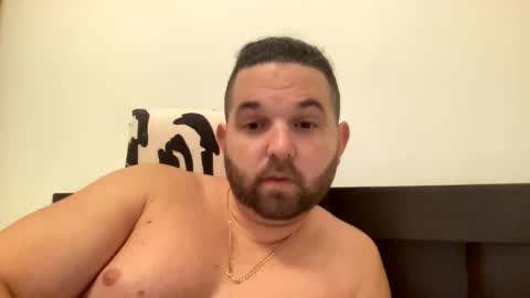 Snapshot of beachboyhardonyou chatting on February 21, 2025, 11:21 pm beachboyhardonyou online show from February 21, 2025, 11:21 pm