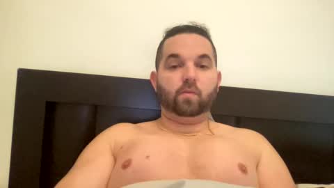 Snapshot of beachboyhardonyou chatting on February 25, 2025, 9:31 am beachboyhardonyou online show from February 25, 2025, 9:31 am