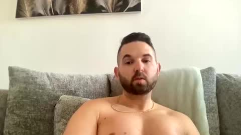 Snapshot of beachboyhardonyou chatting on March 10, 2026, 9:03 am beachboyhardonyou online show from March 10, 2026, 9:03 am