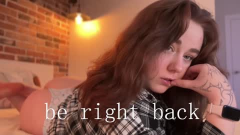 kim3 INDEPENDENT MODEL online show from January 6, 2025, 6:31 pm