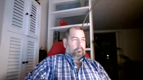 Snapshot of bearacuda555 chatting on December 6, 2024, 10:30 pm Bruno online show from December 6, 2024, 10:30 pm
