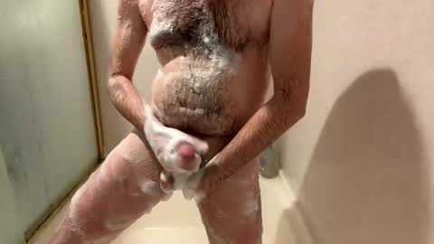 beard_papa online show from January 14, 2026, 4:40 am