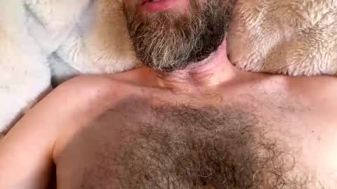 beard_papa online show from March 10, 2026, 10:26 pm