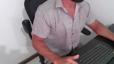 Beard Guy online show from March 19, 2026, 11:03 am