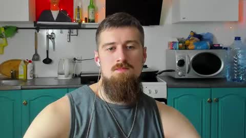 Snapshot of bearded_legend chatting on January 4, 2025, 8:37 pm Zeus online show from January 4, 2025, 8:37 pm