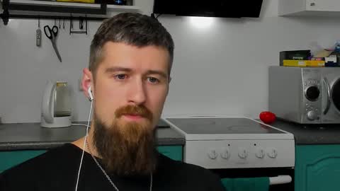 Snapshot of bearded_legend chatting on October 24, 2025, 10:06 pm Zeus online show from October 24, 2025, 10:06 pm