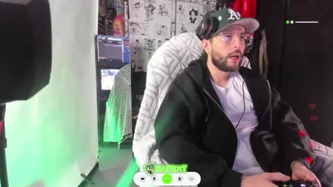 Snapshot of beastbxy chatting on January 24, 2025, 7:51 am beast bxy online show from January 24, 2025, 7:51 am