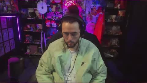 Snapshot of beastbxy chatting on October 15, 2025, 1:06 am beast bxy online show from October 15, 2025, 1:06 am