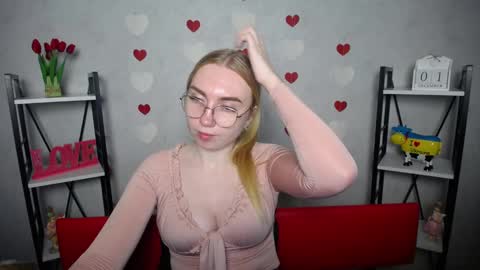 Snapshot of beatriceflyy chatting on December 1, 2024, 4:29 pm BeatriceFlyy online show from December 1, 2024, 4:29 pm