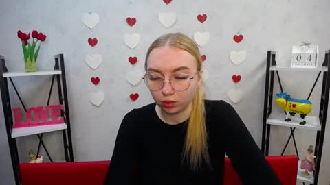 Snapshot of beatriceflyy chatting on December 4, 2024, 9:29 am BeatriceFlyy online show from December 4, 2024, 9:29 am