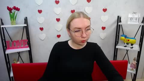 Snapshot of beatriceflyy chatting on December 4, 2024, 12:36 pm BeatriceFlyy online show from December 4, 2024, 12:36 pm