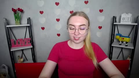 Snapshot of beatriceflyy chatting on December 7, 2024, 10:12 am BeatriceFlyy online show from December 7, 2024, 10:12 am