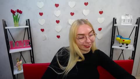 Snapshot of beatriceflyy chatting on December 11, 2024, 4:53 pm BeatriceFlyy online show from December 11, 2024, 4:53 pm