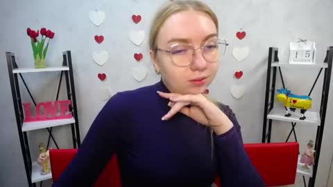 Snapshot of beatriceflyy chatting on December 15, 2024, 7:35 am BeatriceFlyy online show from December 15, 2024, 7:35 am