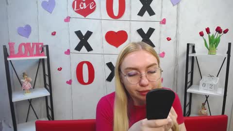 Snapshot of beatriceflyy chatting on February 2, 2025, 11:08 am BeatriceFlyy online show from February 2, 2025, 11:08 am