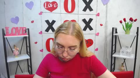 Snapshot of beatriceflyy chatting on February 2, 2025, 4:11 pm BeatriceFlyy online show from February 2, 2025, 4:11 pm