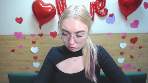 Snapshot of beatriceflyy chatting on March 9, 2025, 3:27 pm BeatriceFlyy online show from March 9, 2025, 3:27 pm