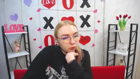 Snapshot of beatriceflyy chatting on March 10, 2025, 2:37 pm BeatriceFlyy online show from March 10, 2025, 2:37 pm