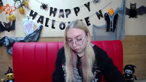 Snapshot of beatriceflyy chatting on October 28, 2025, 1:25 pm BeatriceFlyy online show from October 28, 2025, 1:25 pm